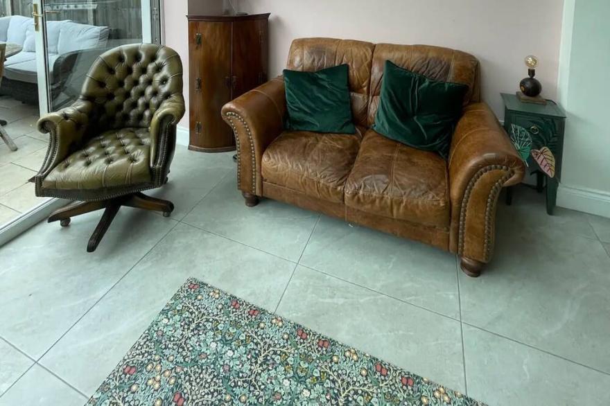 Beautiful & Stylish 4BD Family Home - Wimbledon