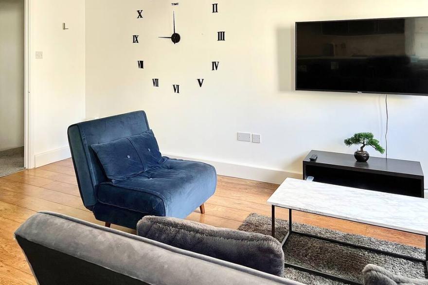 1 Bed Apt in British Street, Bow. 20%off Weekly Familybusinessleisurestudent