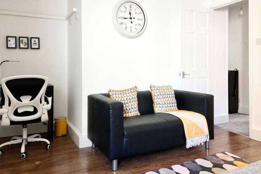 1 Bed Apt in British Street, Bow. 20%off Weekly Familybusinessleisurestudent
