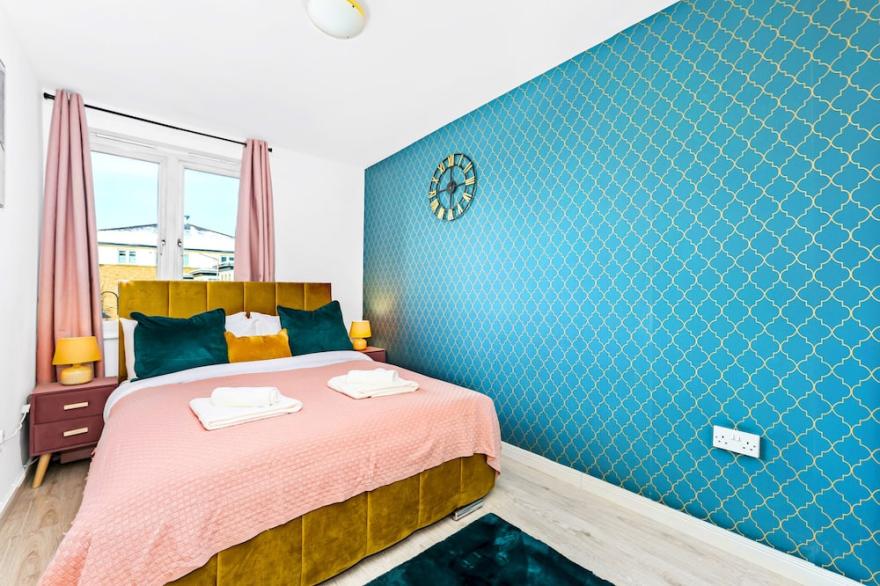 2 Bed Flat in 74 Parnell Road, Bow 20%off Weeklyfamilyleisurebusinessstudent