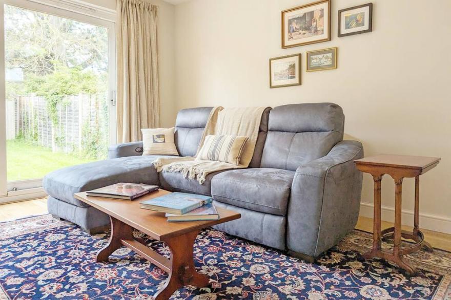 Birch Tree -  a family house that sleeps 6 guests  in 3 bedrooms