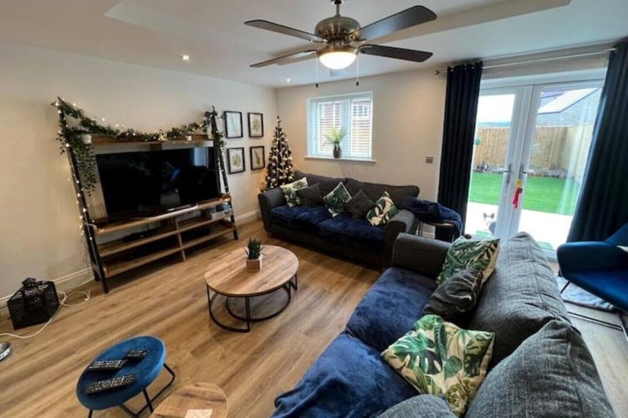 Dairy Cottage Whitby- Boutique Charm Near the Sea