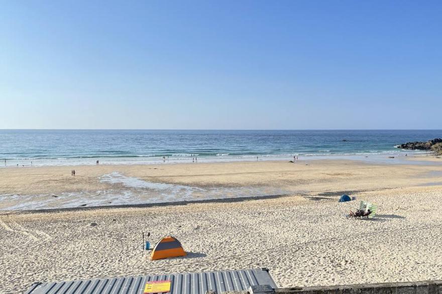 4 Crusoes - amazing sea views