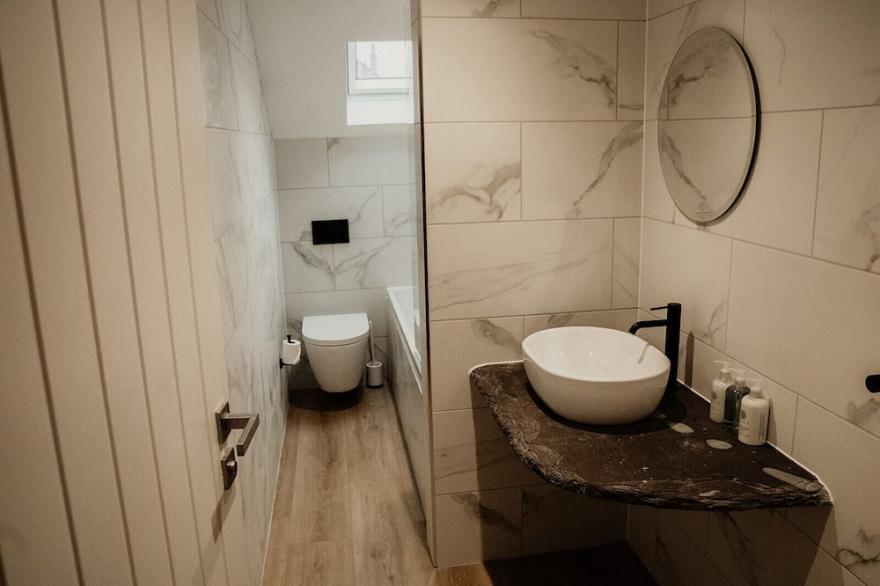 The Milling Cottage with Hot Tub, Ulverston
