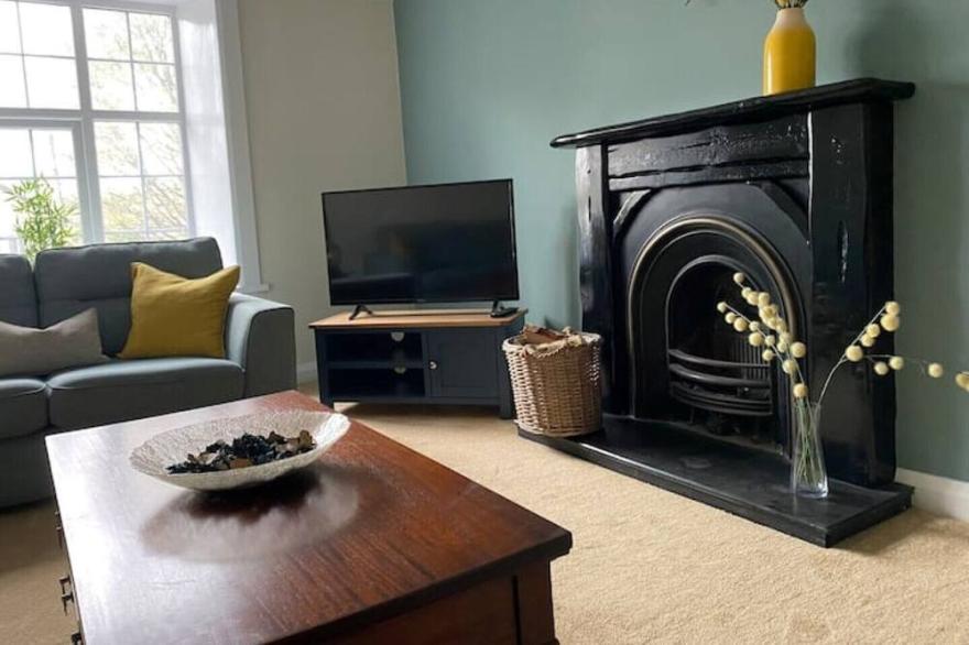 Large Quaint Mews Property in Rostrevor Village