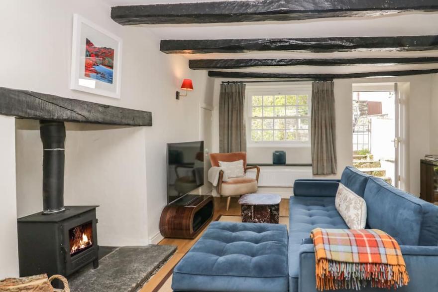 OLD FARM COTTAGE, pet friendly, with open fire in Skelwith Fold