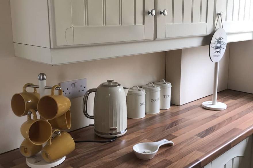 ❤Superb 4 Bedroom Holiday Home, Mountain View,  Close to Aberavon Beach❤