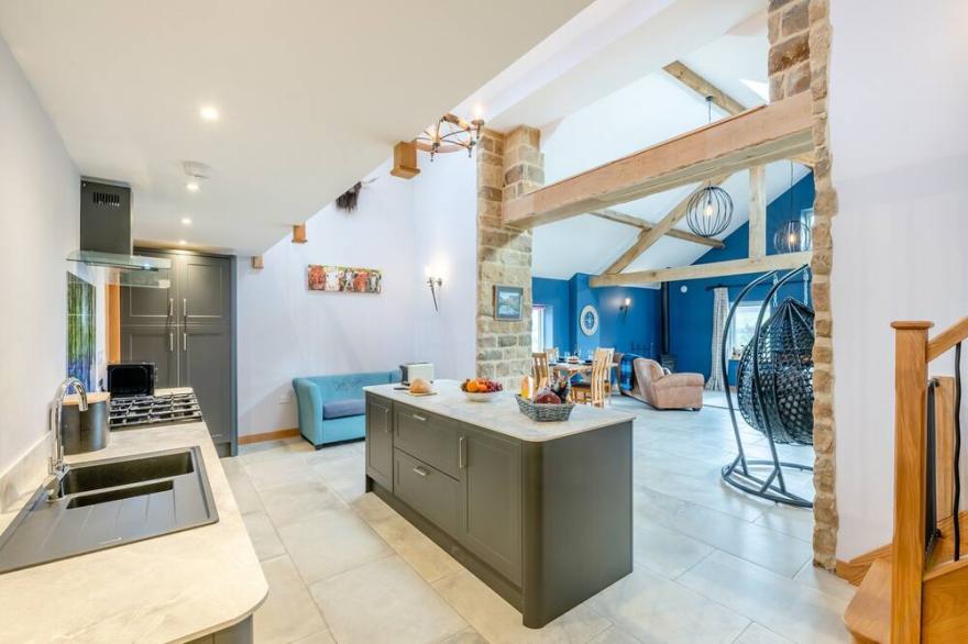 2 bedroom accommodation in Chop Gate