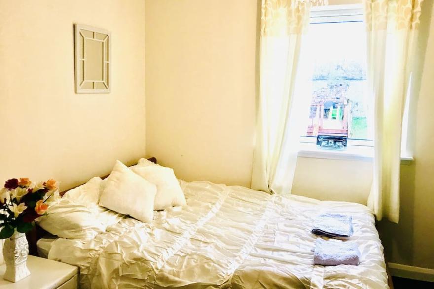 Comfortable double room close to the city centre