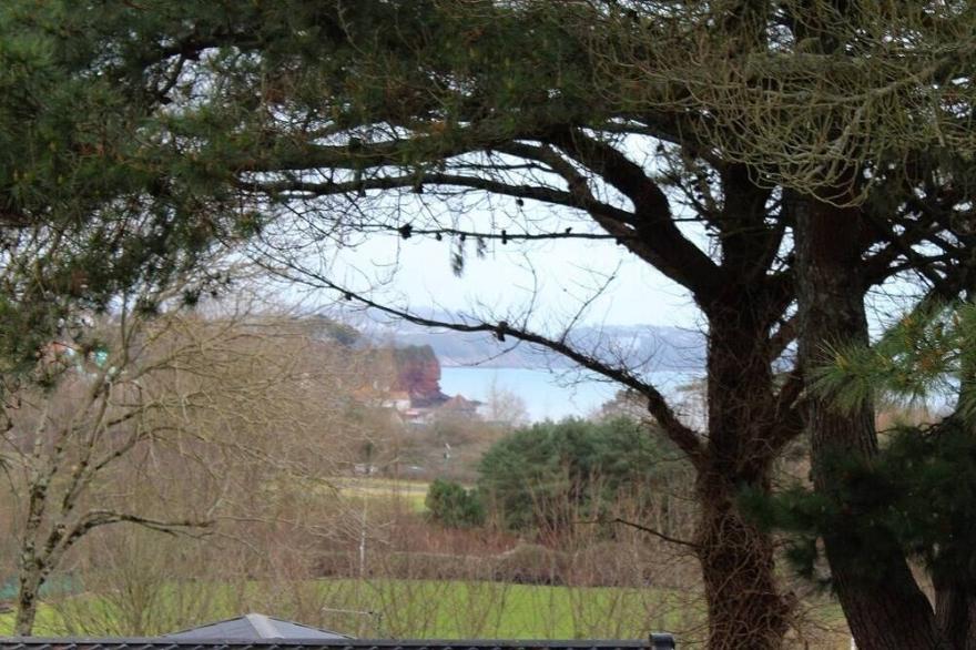 Luxury 3 bedroom Static Caravan in the stunning South-West of England