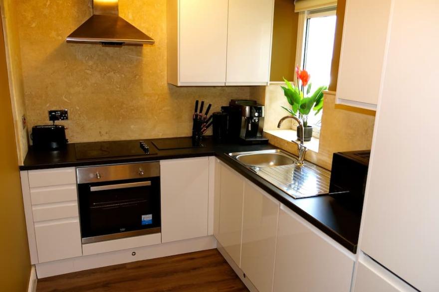 Charming 1-Bed Apartment in Rotherham