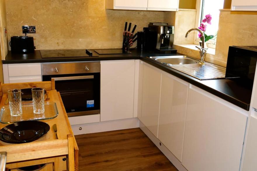 Charming 1-Bed Apartment in Rotherham