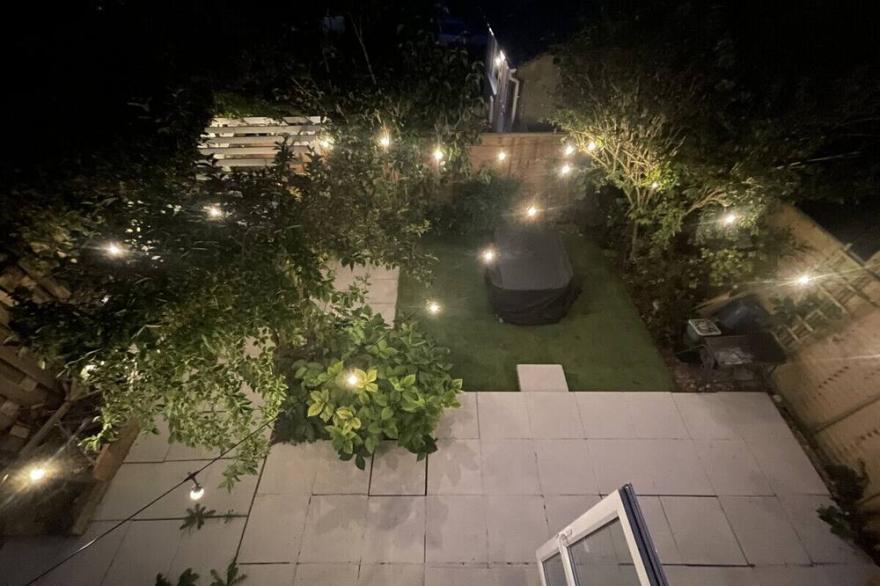 Modern 2 BD w Garden in the Heart of Tetbury