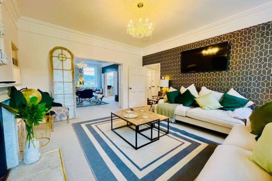 Period Penthouse with Stunning Views over Bath!