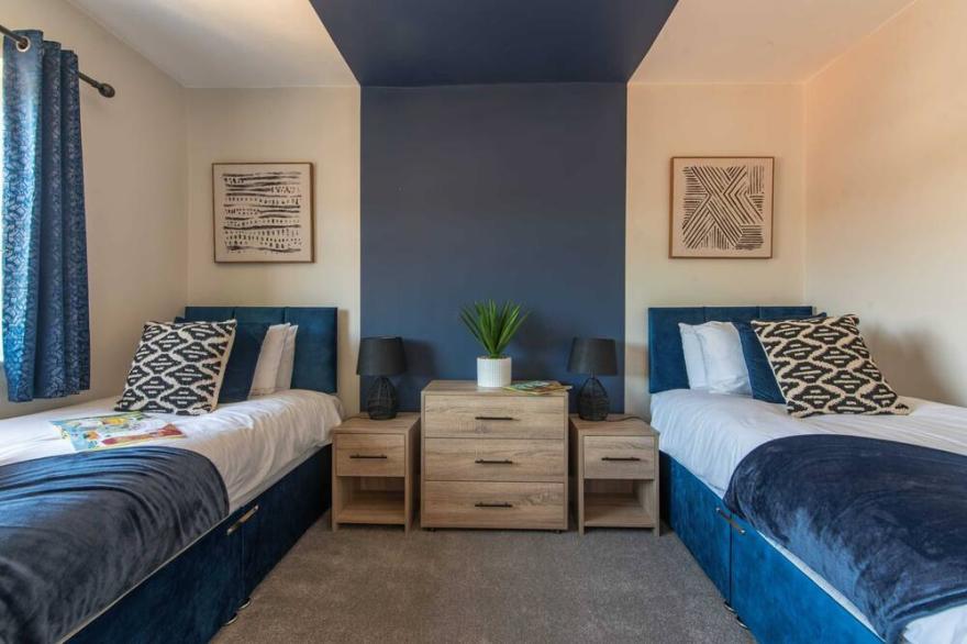 Spacious Southampton House. Sanctuary in the City