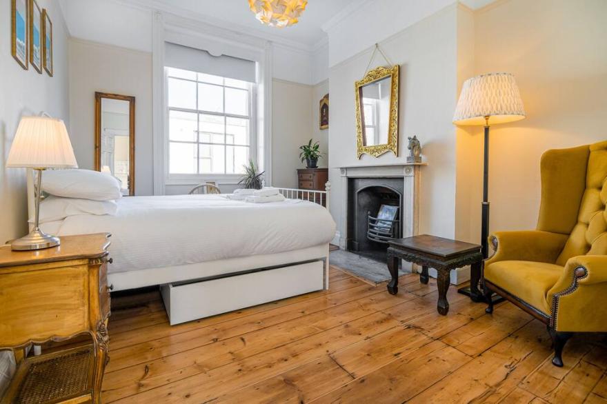 Beautiful Central London 1 Bedroom Apartment!