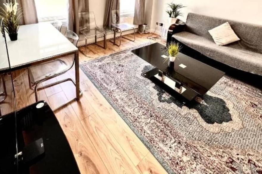 Super Classic Apartment, Marble Arch