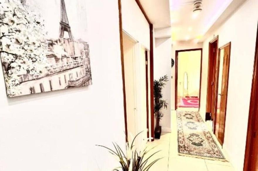 Super Classic Apartment, Marble Arch