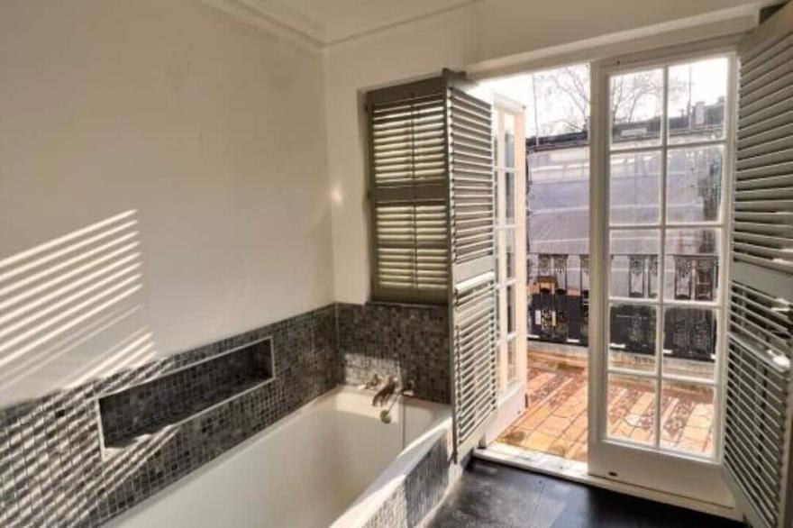 Knightsbridge Villa, Westminster