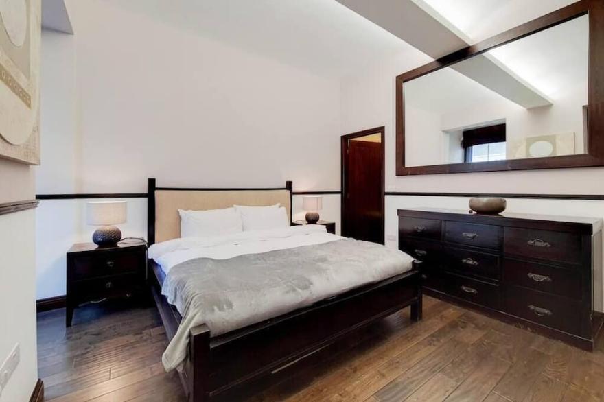 Magnificent 2 Bedroom Apartment In Belgravia