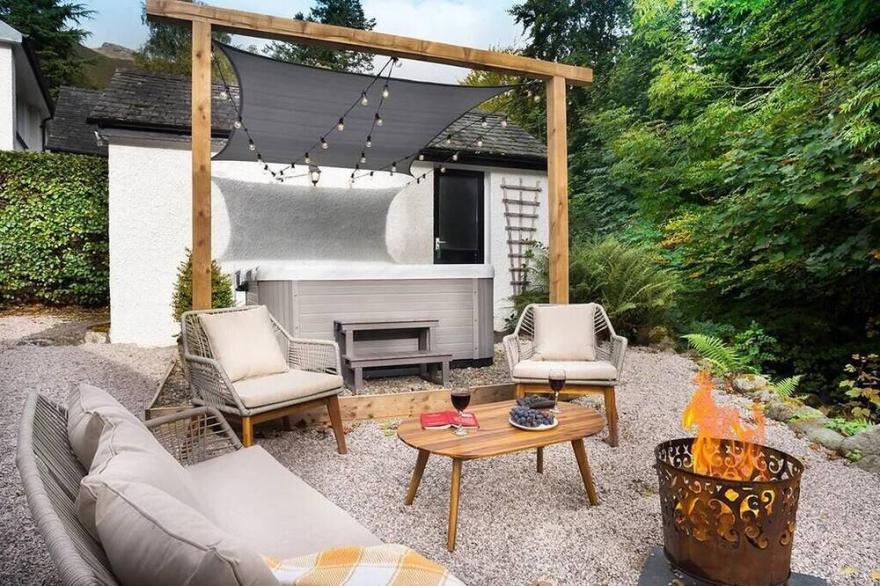 Bellfoot Rural Retreat & Hot Tub