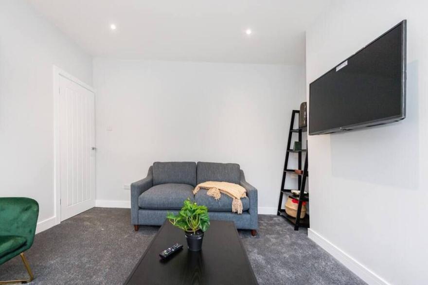 Hassle-Free and Handsome | Brand-New 3-Bed Home