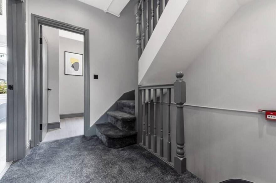 Three Bedroom Home - Perfect for Large Groups