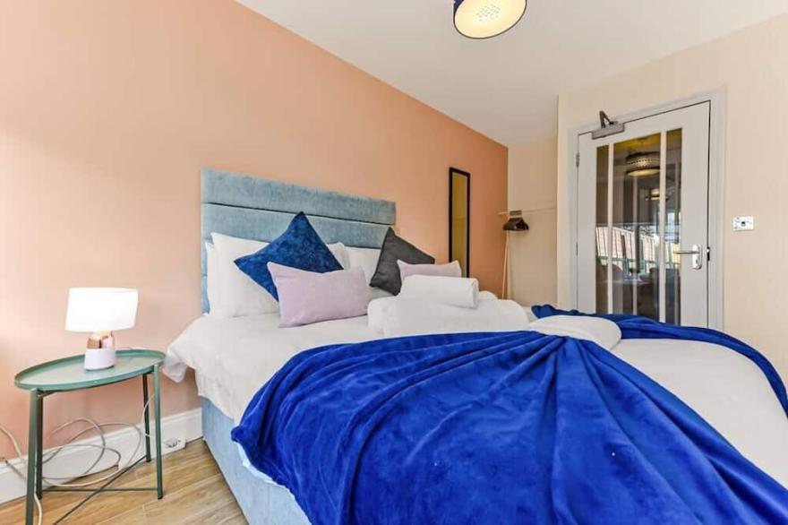 Stunning Family Home - Sleeps 11