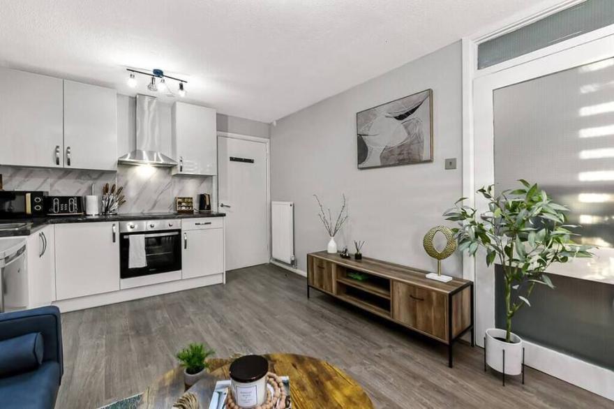 City Oasis - 1 BD Flat in Central Location