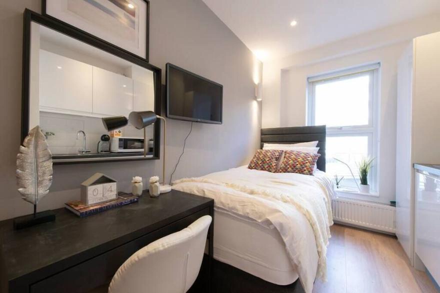 Cozy-Bnbs Tiny and Perfect Studio Apartment