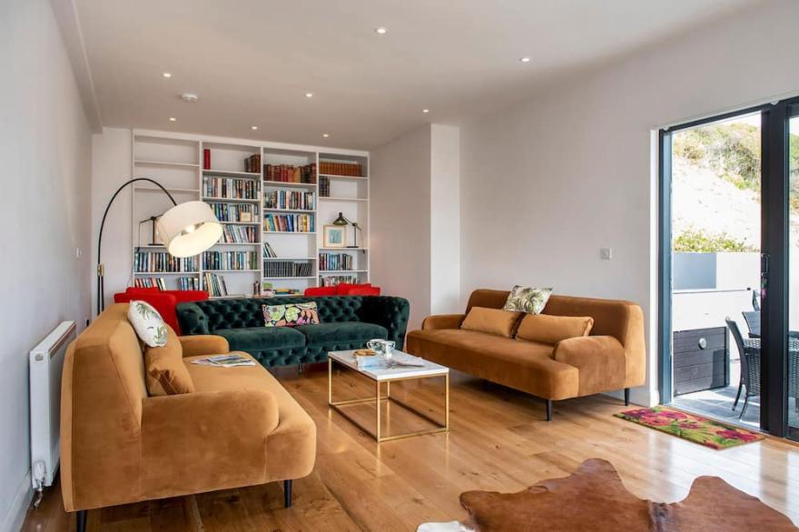 Turnstone -  a house that sleeps 6 guests  in 3 bedrooms