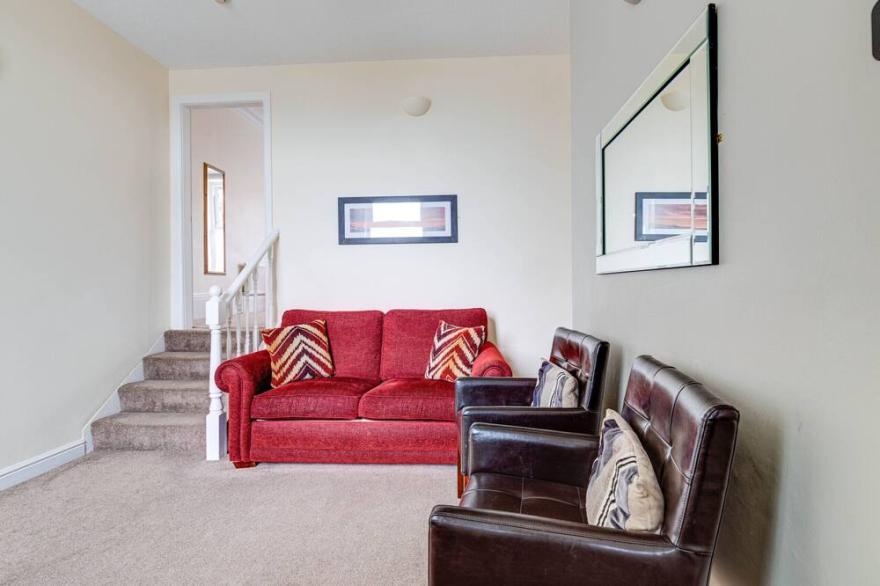 45 The Square Apartment 1