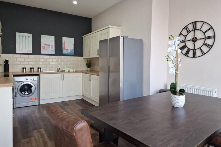 4 Bedroom St Chads House by DYSA Living