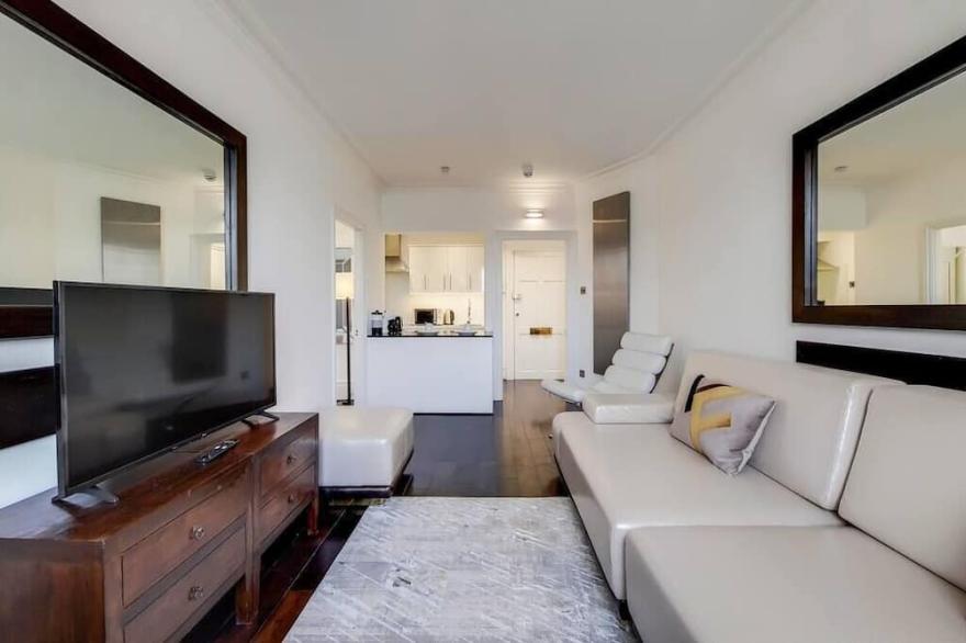 Superior One Bedroom Apartment in Belgravia