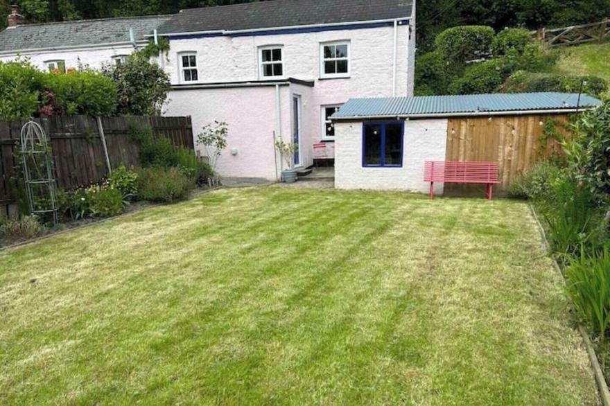 Mauds Cottage Kilhallon Tywardreath & Par Cornwall