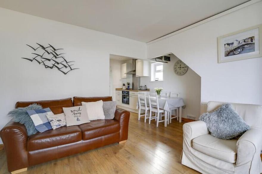 LITTLE SARK, pet friendly, with a garden in Port Isaac