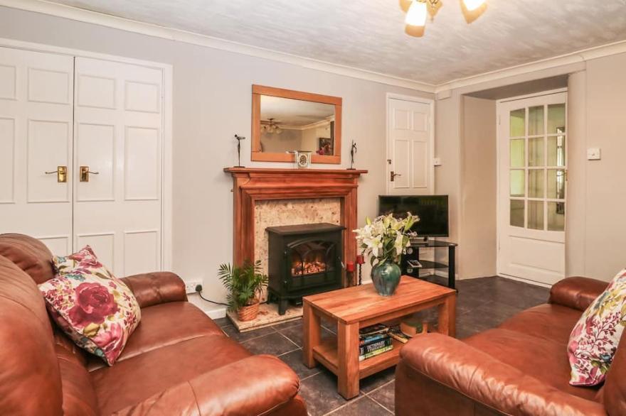 THE RETREAT, pet friendly, with a garden in Liskeard