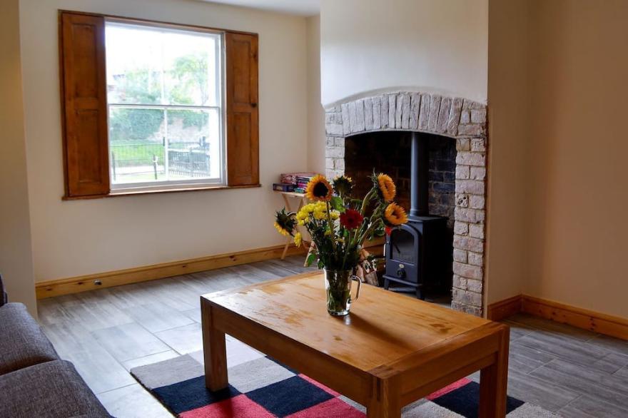 3 bedroom accommodation in Arlingham, near Gloucester