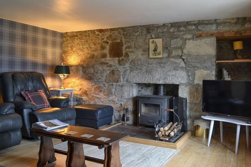 5 bedroom accommodation in Duthil, near Aviemore