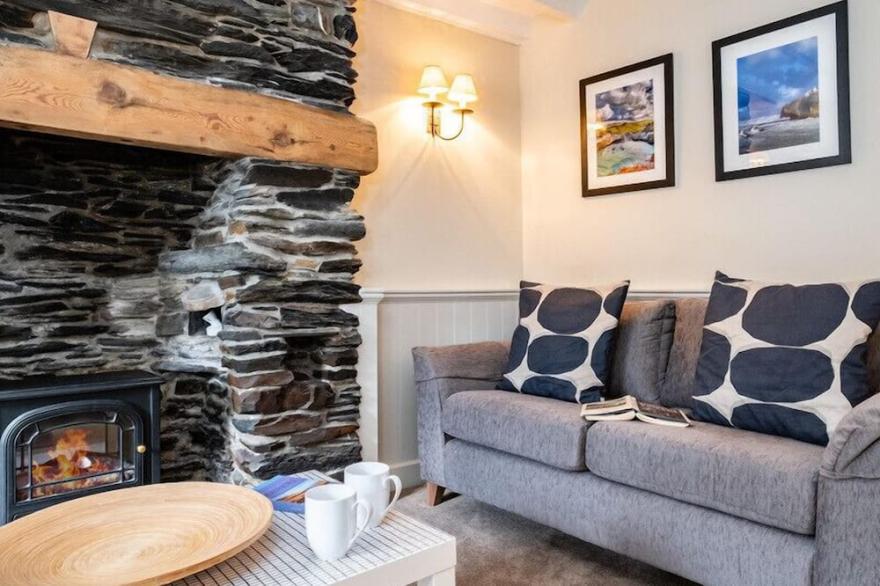 HOMELANDS, pet friendly, character holiday cottage in Port Isaac