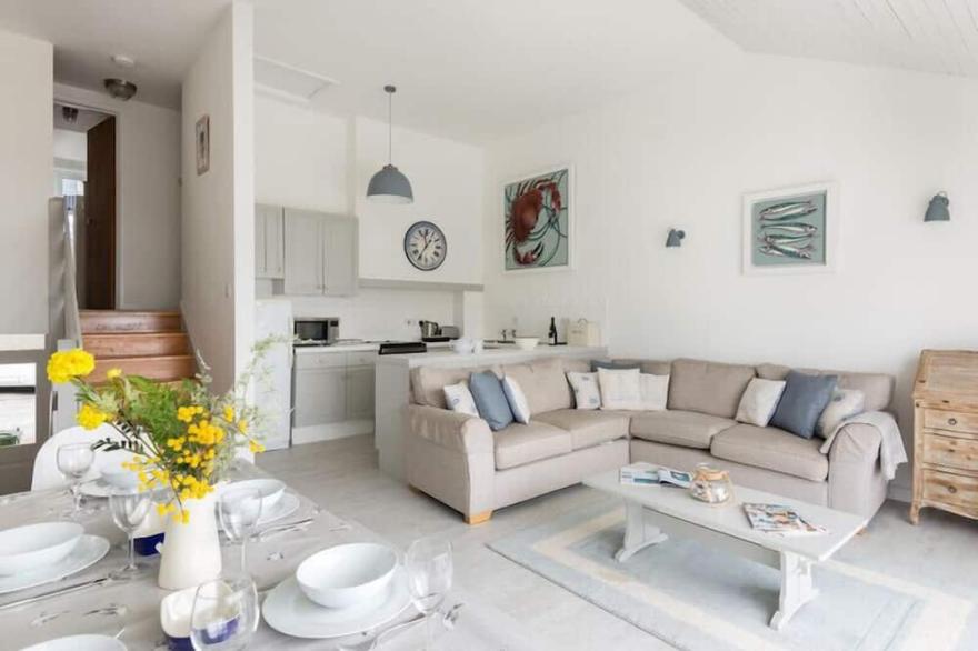 SLIPWAY 10, family friendly in Rock