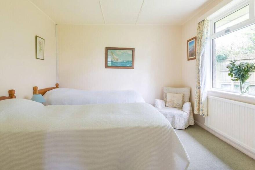 AVOCA, pet friendly in Rock