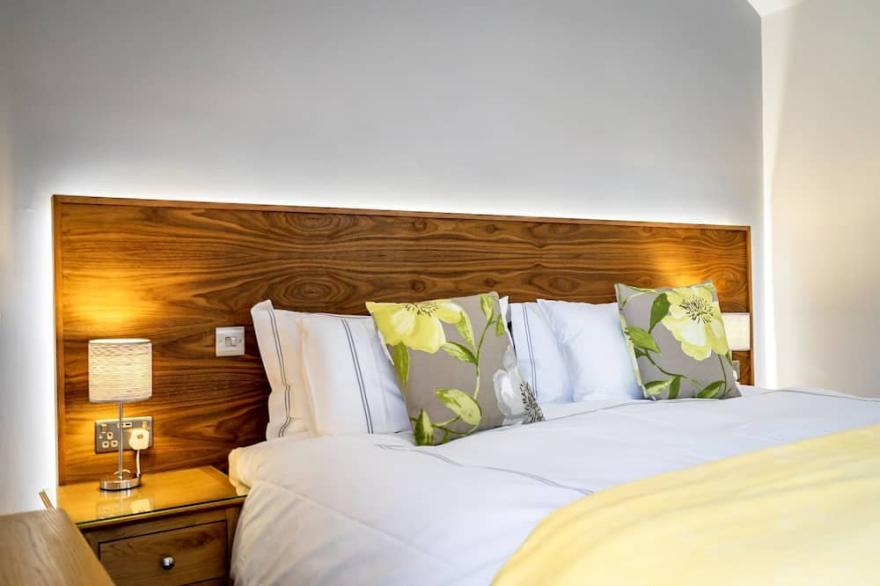 A family break that sleeps 4 guests  in 2 bedrooms