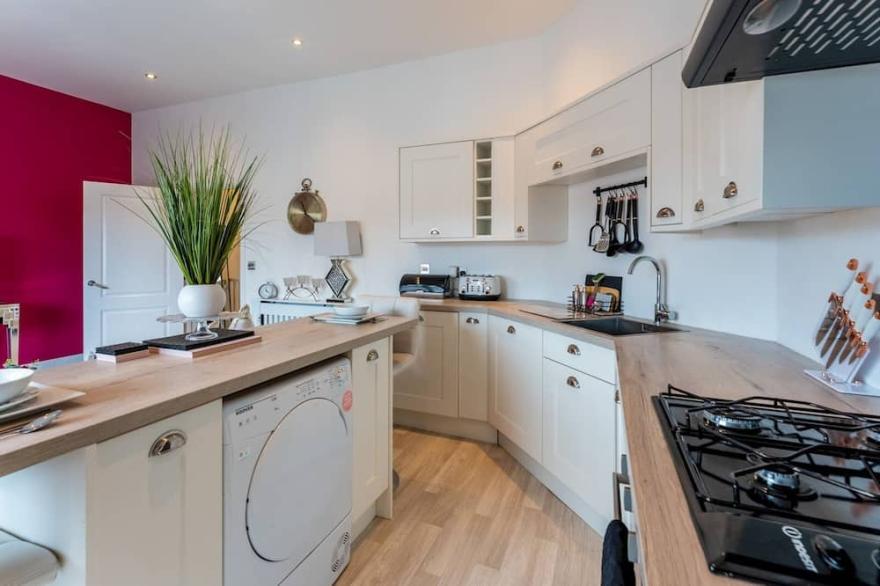 Pass the Keys | Gorgeous 2 bedroom flat in Penn Hill