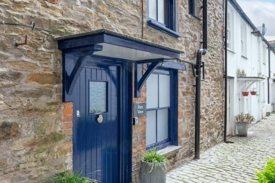 Pont View - Two Bedroom Apartment, Sleeps 4