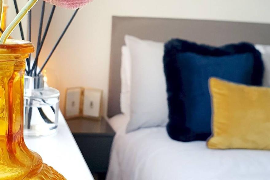 Pass the Keys | Beautifully refurbished house close to MCR Airport