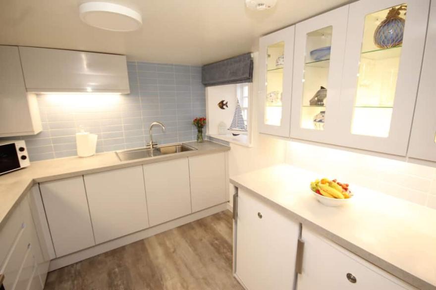 Zen Cottage, Seatown, Cullen
