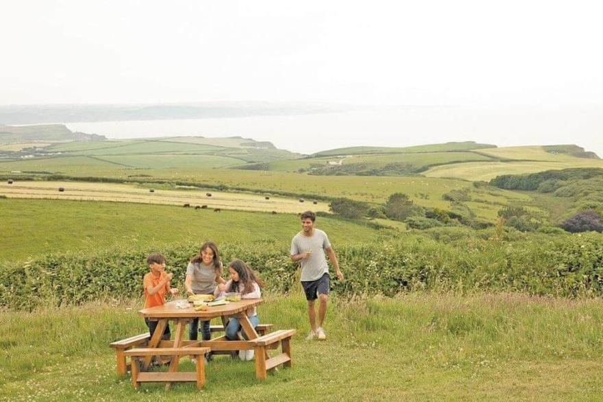 3 bedroom accommodation in Sandymouth Bay, Bude
