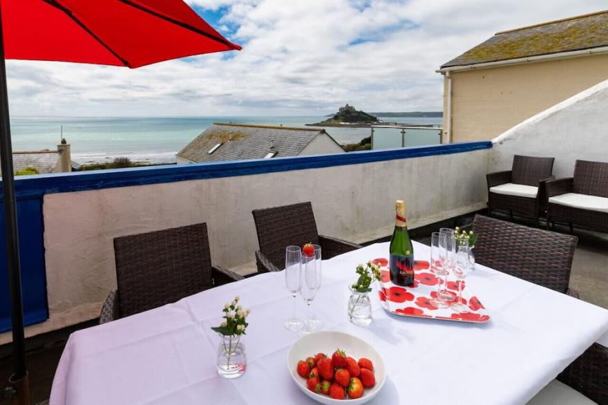 The Old Cowshed - Three Bedroom House, Sleeps 6