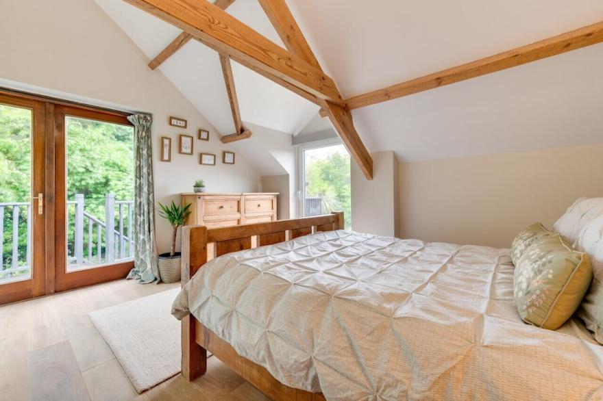 The Big Barn at Well Cottage